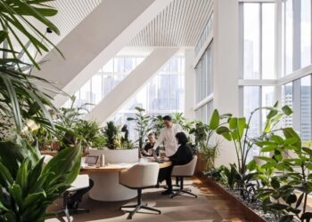 Investing Green: Profitable Path to a Better Planet